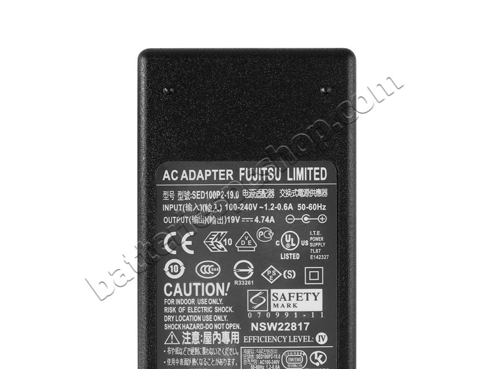 Original Fujitsu UWL:76-01A90F-5A AC Adapter Charger 90W